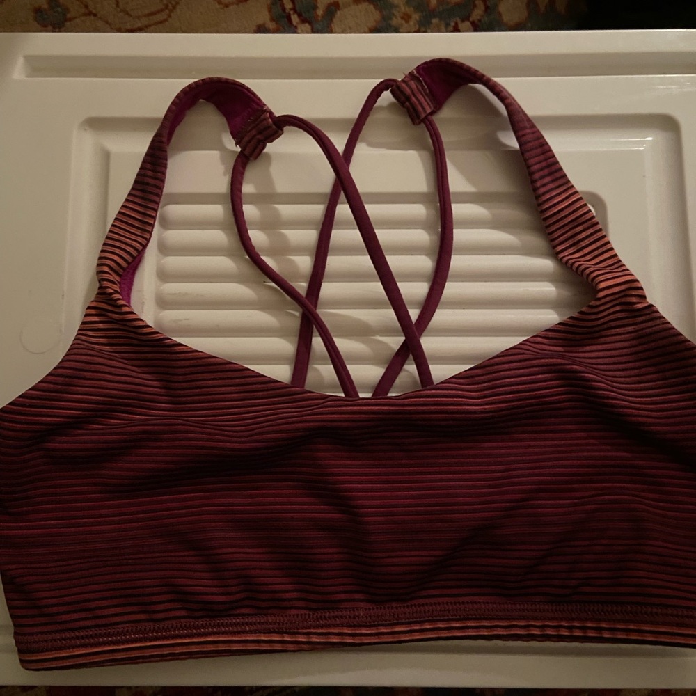 Lululemon Free to Be